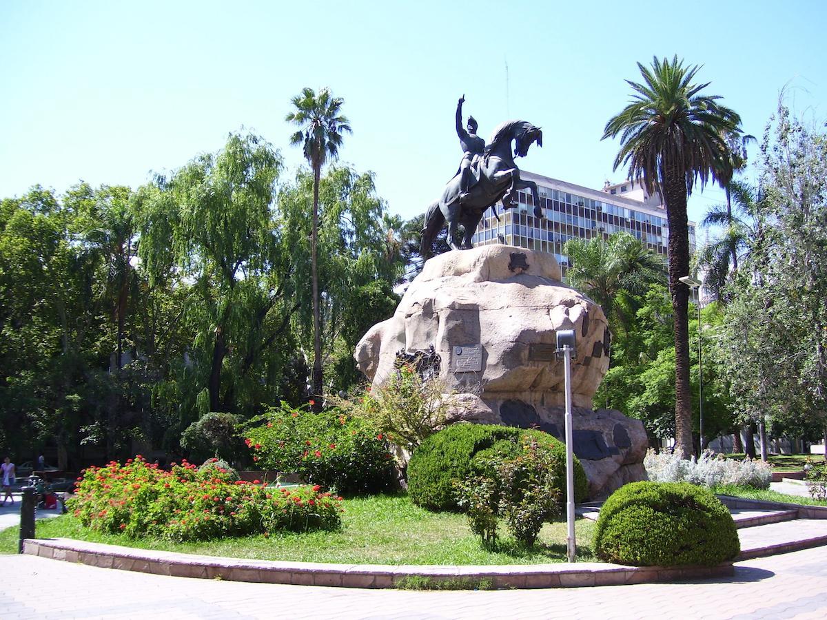 Hotel Zamora Mendoza Extérieur photo